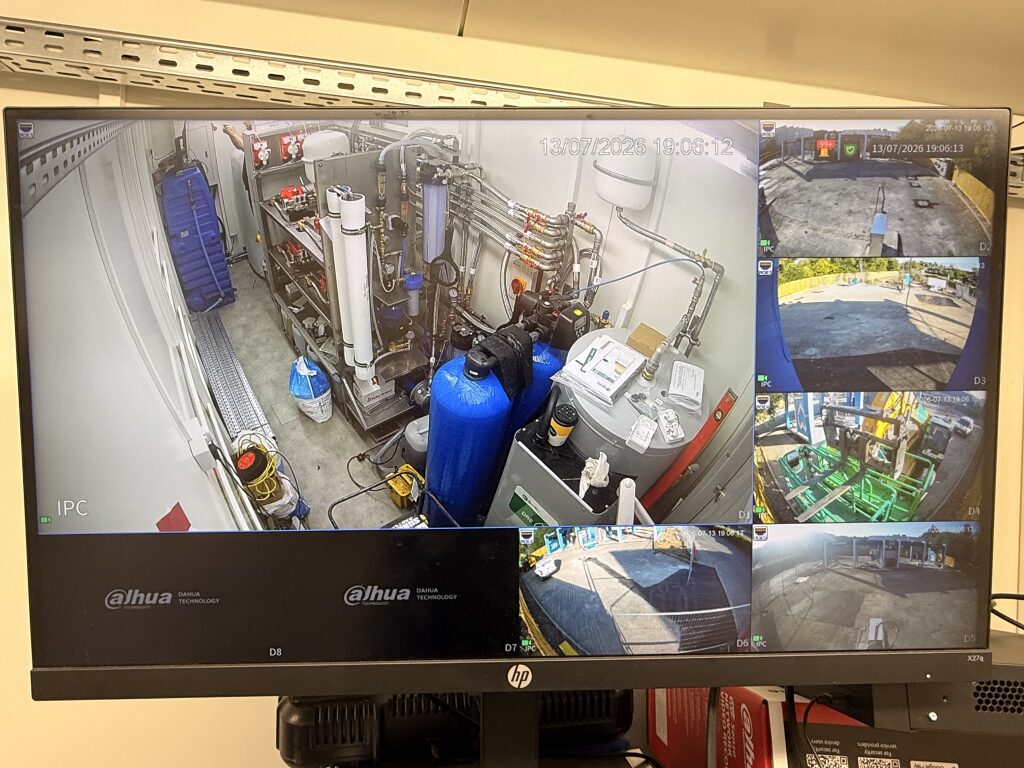 We arrange your monitor to show whats important to you
